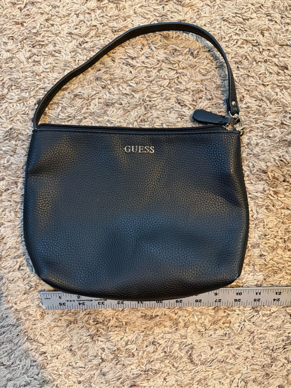 GUESS Black Shoulder bag